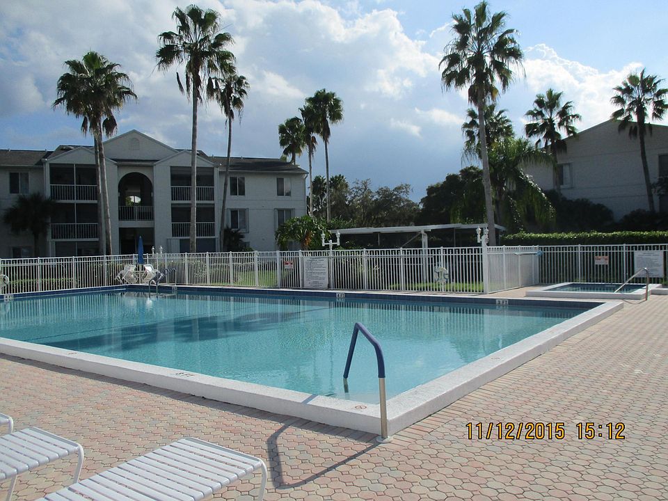 1st image of 2502 SE Anchorage Cove #A-2