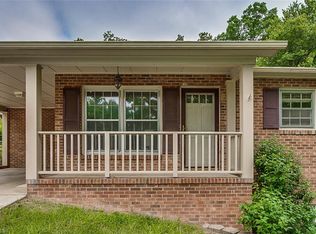 1108 Robin Hood Rd, High Point, NC 27262