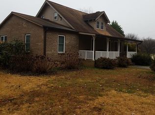 293 Stanford Church Rd, Siloam, NC 27047