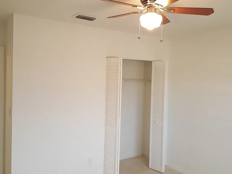 2244 NW 52nd Ave — Photo 23