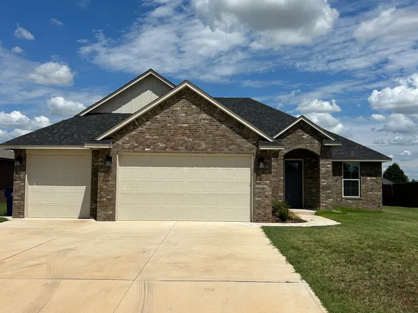 714 N 1st St, Cashion, OK 73016