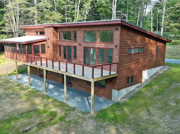 28 Hillside Lane, Callicoon, NY 12723