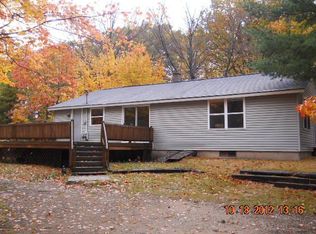 1003 N Harrison St, Ludington, MI 49431