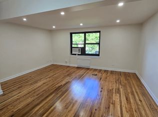 75-50 Bell Blvd #2F, Oakland Gardens, NY 11364