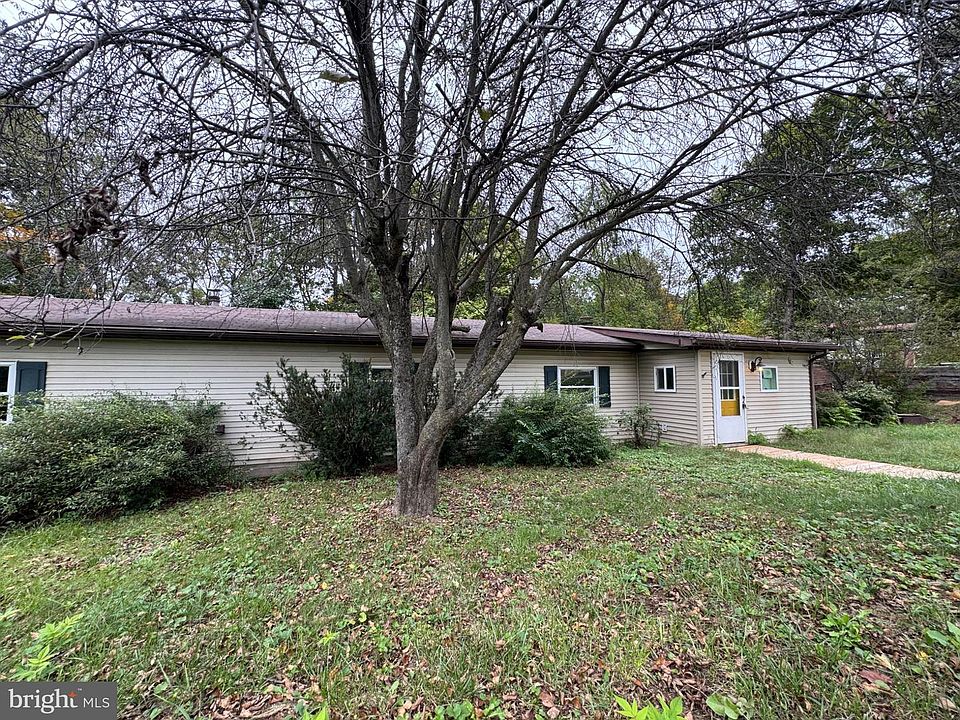 1st image of 115 Birch Ln