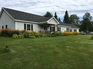 149 Wapanaki Rd, Hardwick, VT 05843