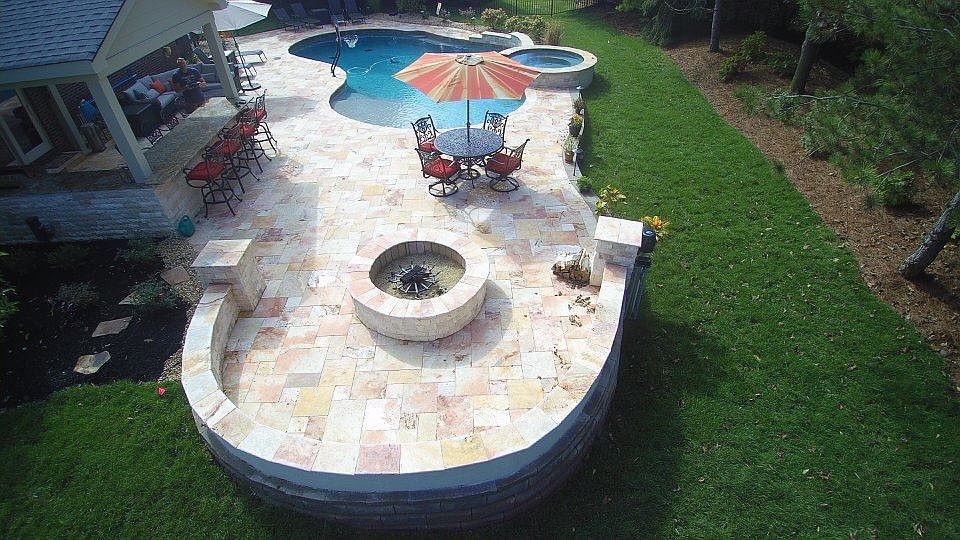 1st image of 7051 Larkspur Ln