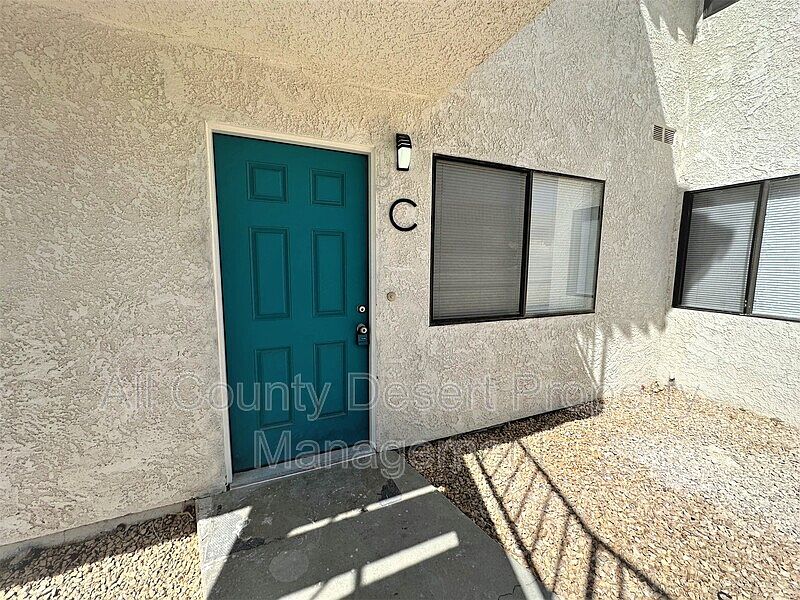 1st image of 68180 Calle Las Tiendas #C