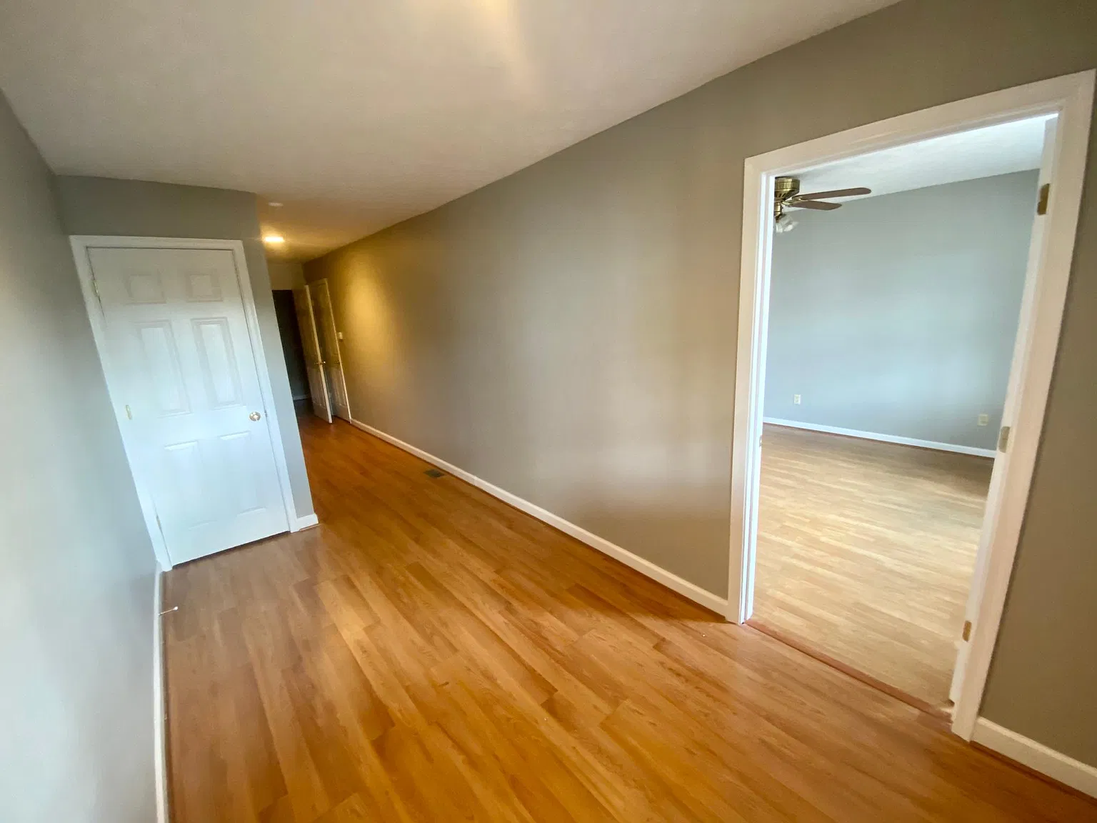 1061 Blue Ridge Dr — Photo 4