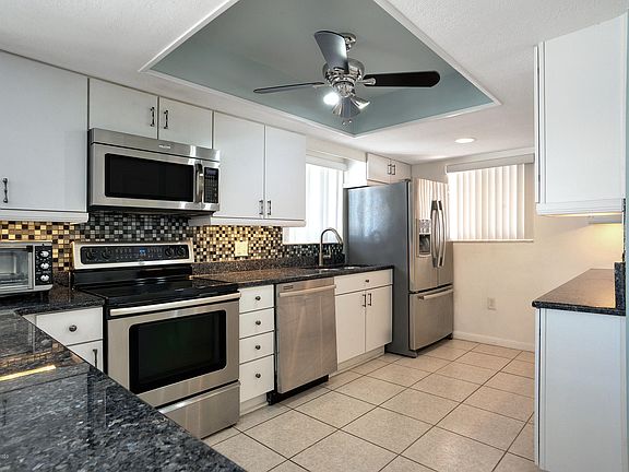 5th image of 8000 Ridgewood Ave APT 209