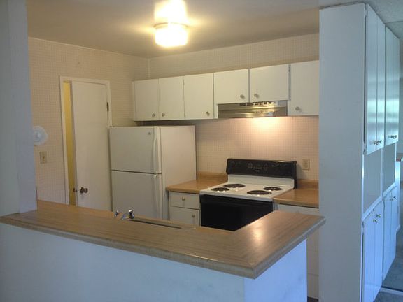2nd image of 245 Boardwalk Ave APT H