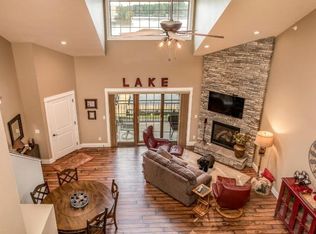 8598 Lakeview Dr #B, Minocqua, WI 54548