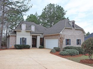 10 Augusta Ct W, Hattiesburg, MS 39402