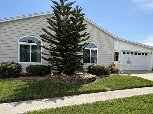 2430 Pier Dr, Ruskin, FL 33570