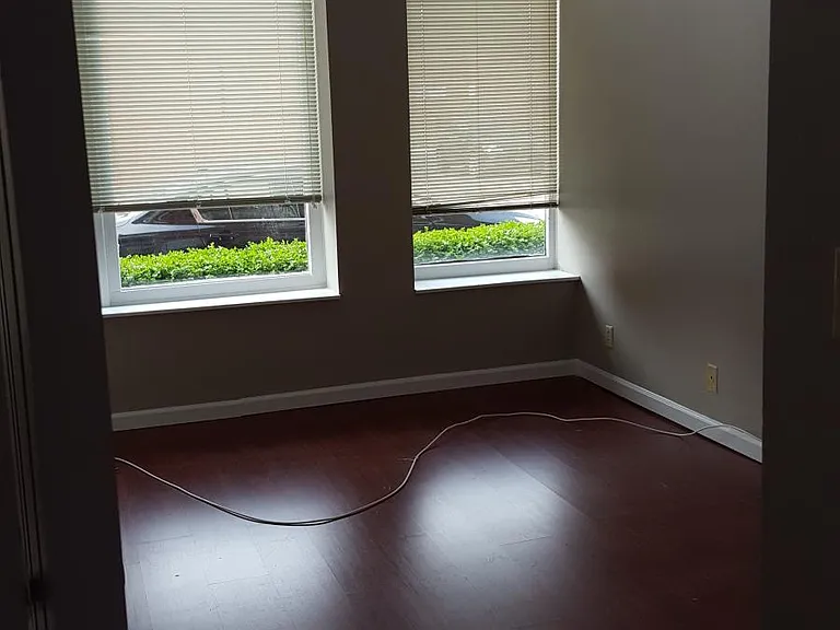 3556 Shenandoah Ave #106 — Photo 15