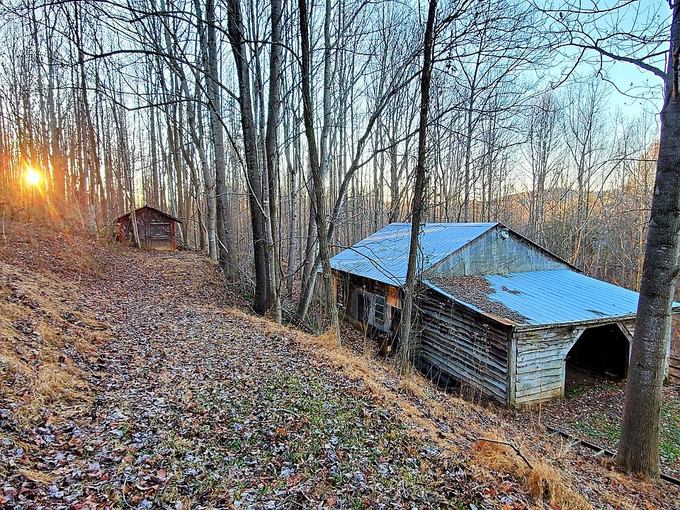 1st image of 153 Lovell Ln