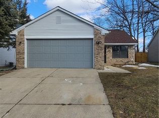 3651 Bearwood Dr, Indianapolis, IN 46235