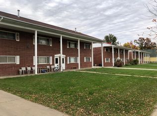 2722 Wayne Ave #6, Iowa City, IA