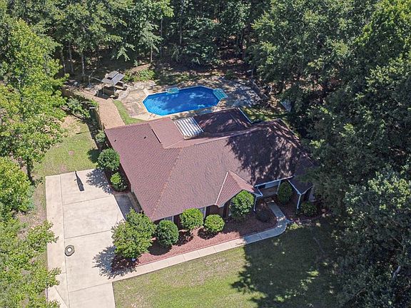 2nd image of 80 Kristi Lynns Ct