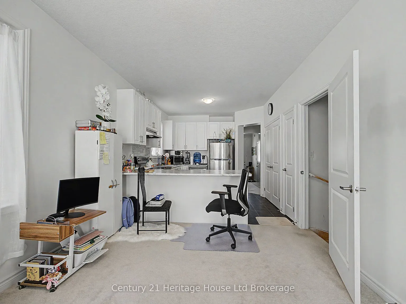 2 bed, $2,450 — Photo 4