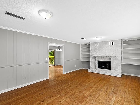 3rd image of 1809 Medera Ct