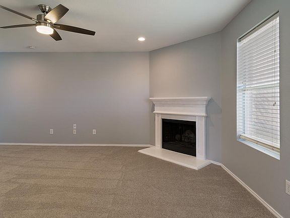 4th image of 1473 Waterford Dr