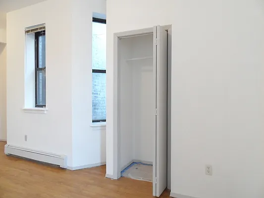 Rented by Portman Realty Corp | media 17