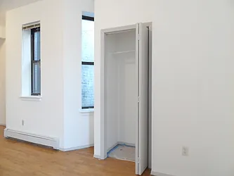 Rented by Portman Realty Corp