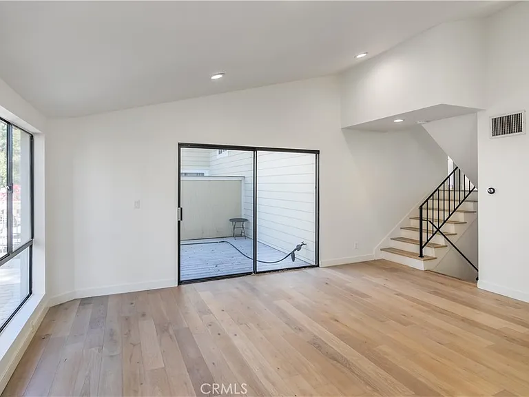 1234 S Westlake Blvd — Photo 4