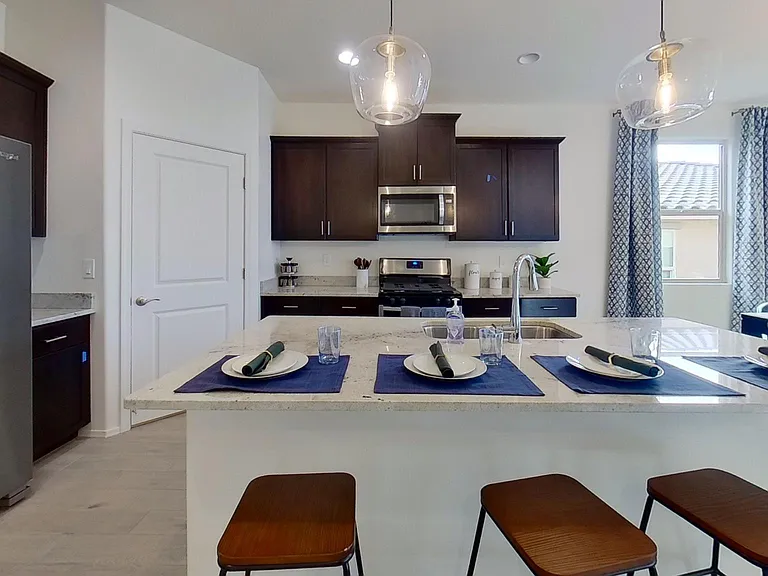 14091 E Golden Oaks Rd — Photo 40