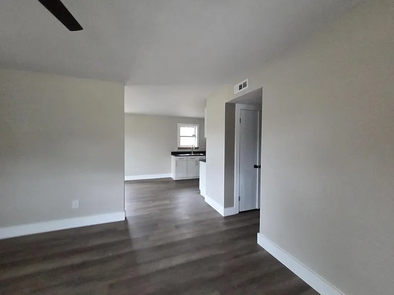 1502 N 26th St — Photo 3