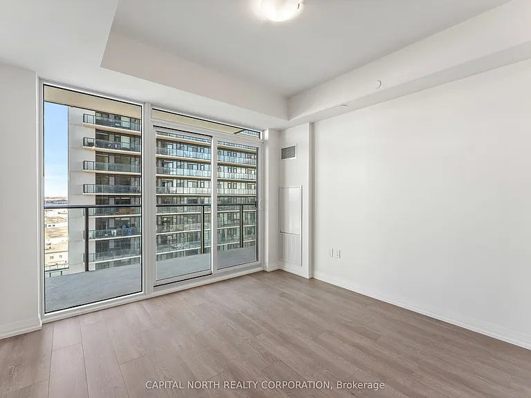 27 Korda Gate #1101 — Photo 15