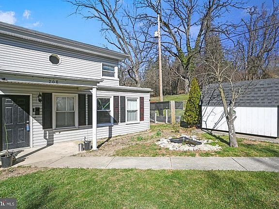 5th image of 208 N 47th St