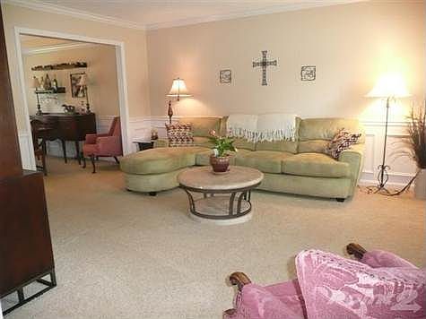 3rd image of 899 Spyglass Ln