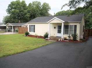 315 S Rhyne St, Dallas, NC 28034