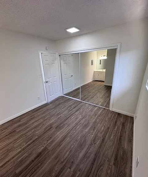 16251 Woodruff Ave — Photo 25