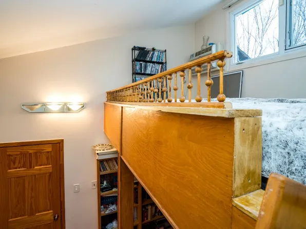 3056 Independence Avenue image 27 of 40