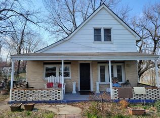 202 Old Bridge St, Waverly, MO 64096