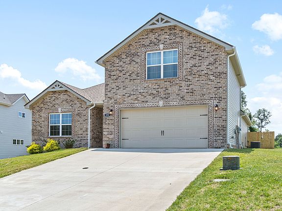 2nd image of 392 Wingfield Dr