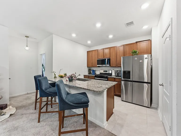 25402 Trinity Oakley Ct — Photo 8