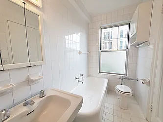 Rented by Rachel Realty