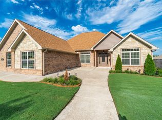 7939 Buona Sera St, Springdale, AR 72762