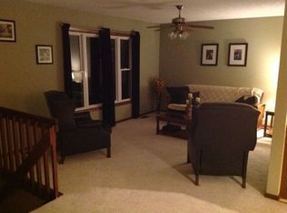 8653 NW 53rd Pl, Johnston, IA 50131