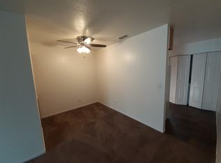 8724 Fair Oaks Blvd #4, Carmichael, CA 95608