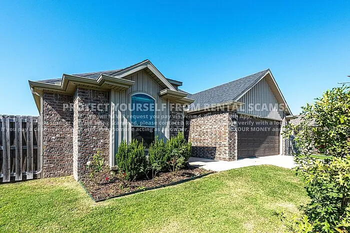 347 W Tyler Rd — Photo 19