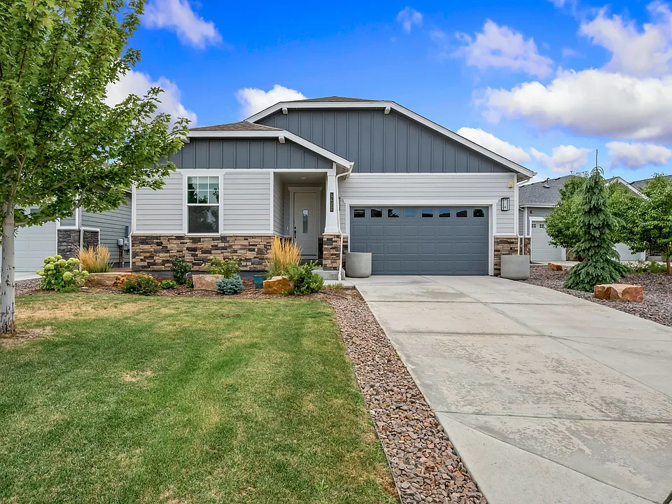 4422 Martinson Dr