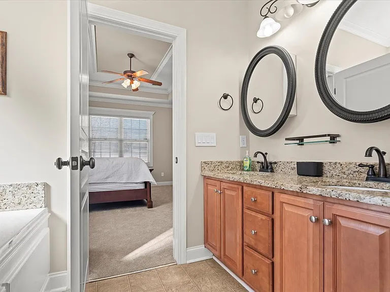 3609 Bromfield St — Photo 19
