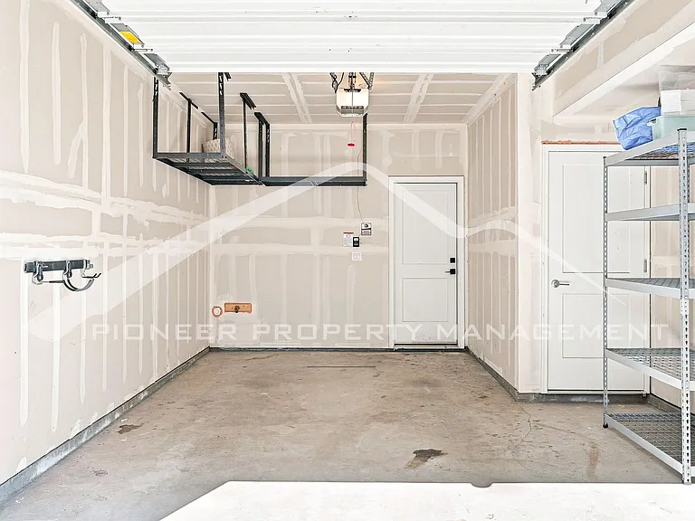 940 Navajo St — Photo 26