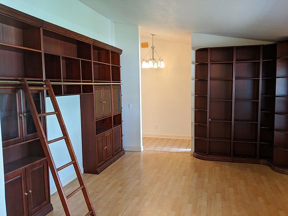 2nd image of 6341 Orange Cove Dr