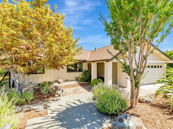 464 Oak Brook Court, Santa Rosa, CA 95409
